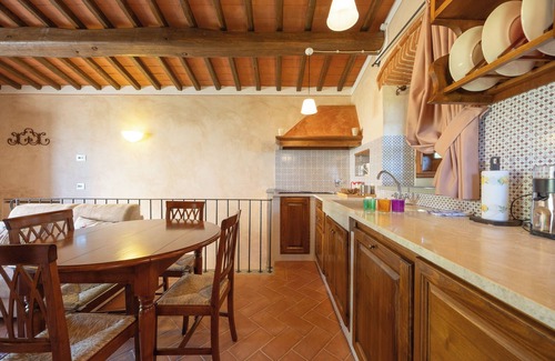 Loro Ciuffenna Apartment | Alloro