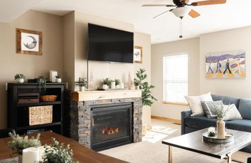Tabernash House | Alluring Rocky MTN Getaway - Free Parking - Fraser