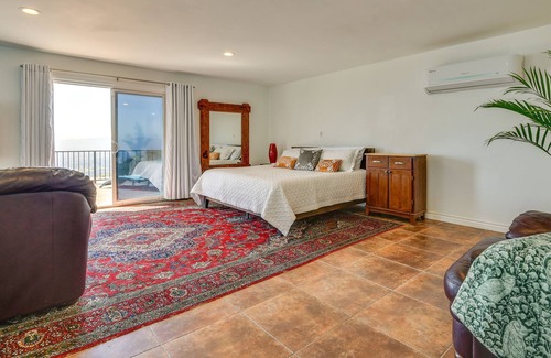 Canoga Park Apartment | Alluring San Fernando Valley Vacation Rental!