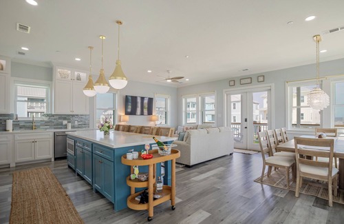 Galveston Bed & Breakfast | Alma de Mar Chic Beach House + Direct Beach Access