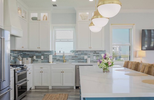 Galveston Bed & Breakfast | Alma de Mar Chic Beach House + Direct Beach Access