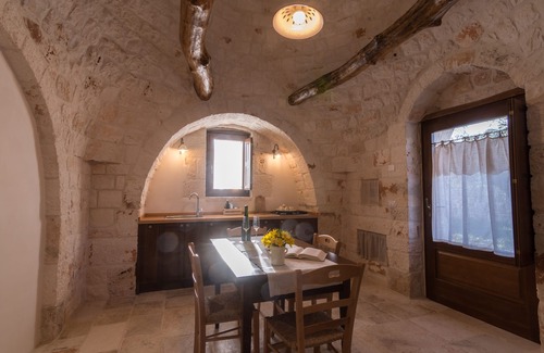 Locorotondo House | Almapetra Trulli Resort - CEDRO