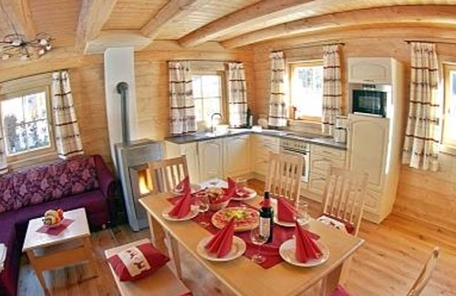Werfenweng Apartment | Almchalet/2 bedrooms/shower, toilet - alpine flora, house