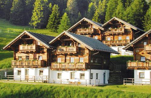 Zettersfeld Ski Resort Apartment | Almdorf Hochlienz, Apartment Alm 30