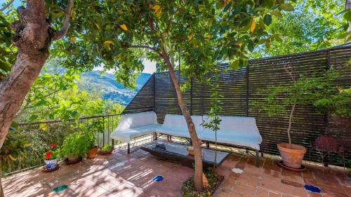 Guejar Sierra House | Almez De Lúa Güéjar Sierra by Ruralidays