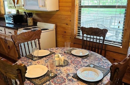 Blairsville Cabin | Almost Heaven near Brasstown Bald