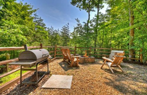 Mineral Bluff House | Almost Heaven Pet-friendly steamy hot tub pool table firepit