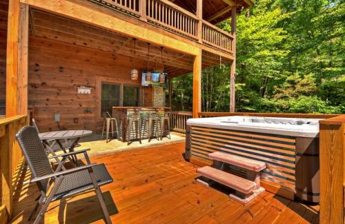 Mineral Bluff House | Almost Heaven Pet-friendly steamy hot tub pool table firepit
