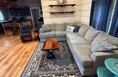 Burdett House | Almost Home - A Spacious Family Getaway!
