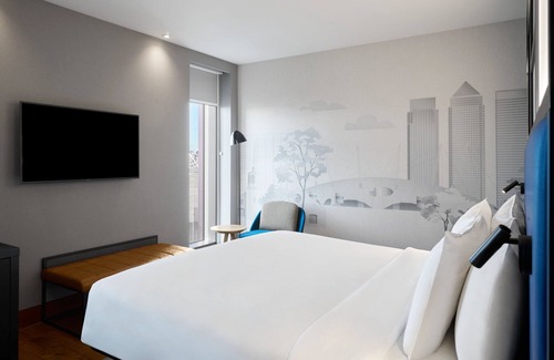 Custom House Hotel | Aloft London Excel