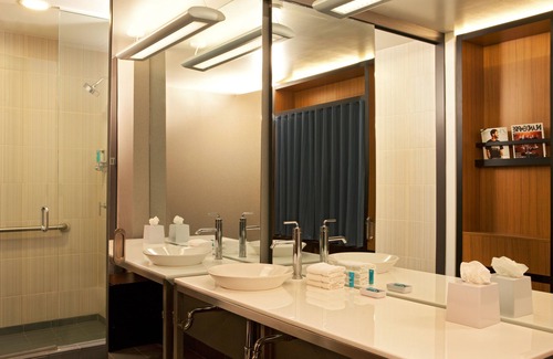 Rancho Cucamonga Hotel | Aloft Ontario-Rancho Cucamonga