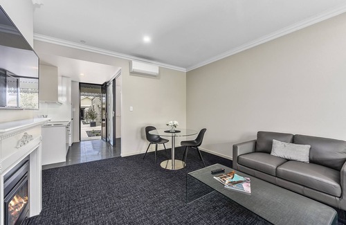 Mount Gambier Apartment | Aloha Central Premium Studios