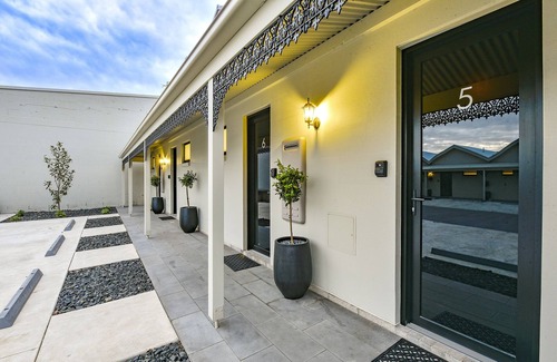 Mount Gambier Apartment | Aloha Central Premium Studios