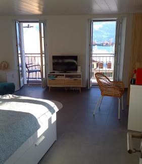 Bouveret Bed & Breakfast | Aloha chambres