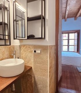 San Bartolome Apartment | Alohamundi Judería