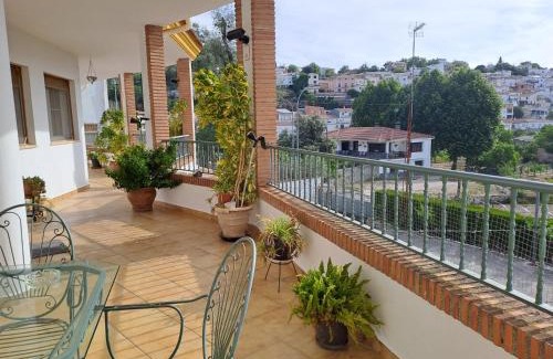 Frailes House | Alojamiento Árdales