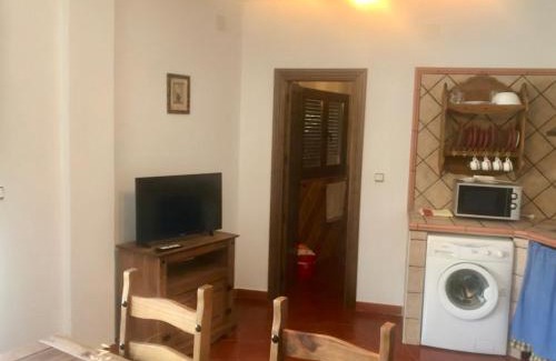 Trevelez House | Alojamiento Rural ' Los Ciruelillos'