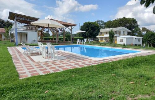 Quimbaya Cabin | Alojamiento Sol de Maíz