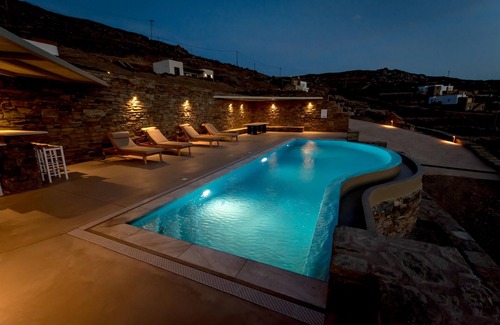 Exomvourgo Villa | ALOS RESIDENCE