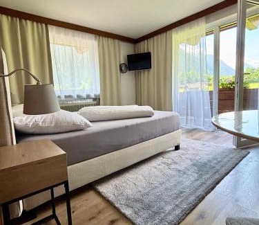 Neustift Im Stubaital House | Alpenhaus Monte