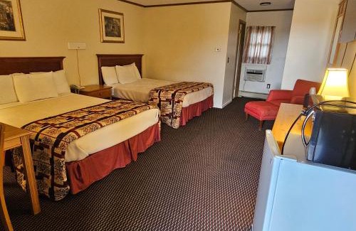 Queensbury Hotel | Alpenhaus Motel