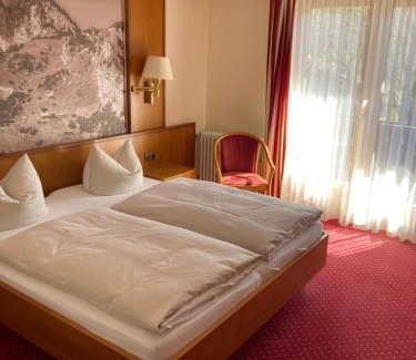 Osterhofen Hotel | Alpenhof