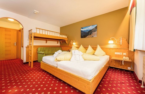 Hainzenberg Hotel | Alpenwohlfühlhotel Dörflwirt