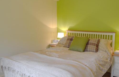 Dobcross House | Alphin Apartment