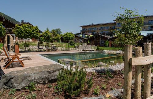Oberjoch Cabin | Alpin Chalets Oberjoch - Luxus Unterkunft mit privatem SPA und Zugang zu 3000 qm SPA Panoramahotel Oberjoch