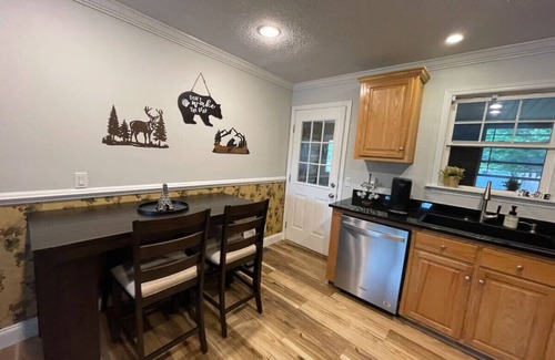 Helen House | Alpine Adventure Getaway ~ Location ~ Game Room