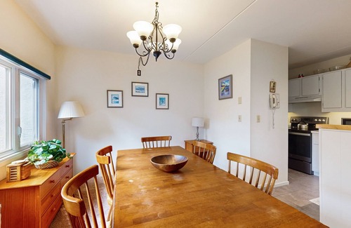 Warren Apartment | Alpine escape with 3 pools, hot tub, tennis & gym - fireplace, balcony & W/D