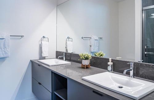Revelstoke Apartment | Alpine Haven by Revelstoke Vacations