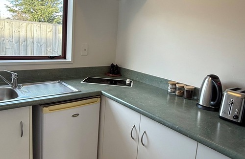 Glenorchy Apartment | Alpine haven in Spectacular Glenorchy.nn