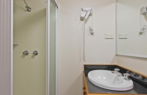 Hotham Heights Apartment | Alpine Heights 28