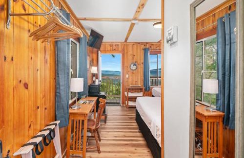 Marion Hotel | Alpine Inn