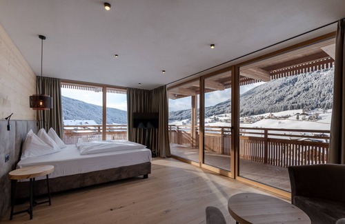 Valle San Silvestro Hotel | Alpine Nature Hotel Stoll