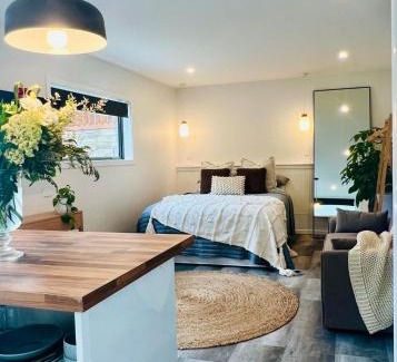 Lower Shotover Apartment | Alpine Rest! Brand new! Cozy&Convenient!