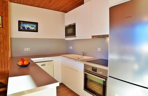 Les Deux Alpes Apartment | Alpine Retreat Near the Slopes