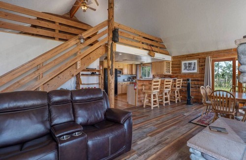 Tetonia Cabin | Alpine Retreat | Teton Views, Steller Skiing, National Parks