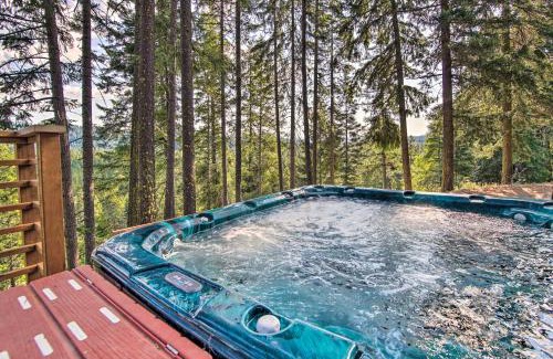 Cle Elum House | Alpine Retreat with Hot Tub and Mountain Views!