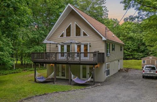 Albrightsville House | Alpine Serenity by AvantStay Beach Lake Access Theater Deck Playroom