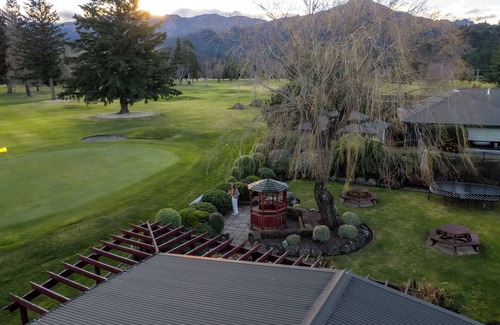 Hanmer Springs Apartment | Alpine Springs Motel | Hot Tub | Unit 2