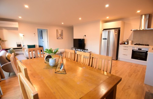 Lake Tekapo House | Alpine Star - 3 Bedrooms B