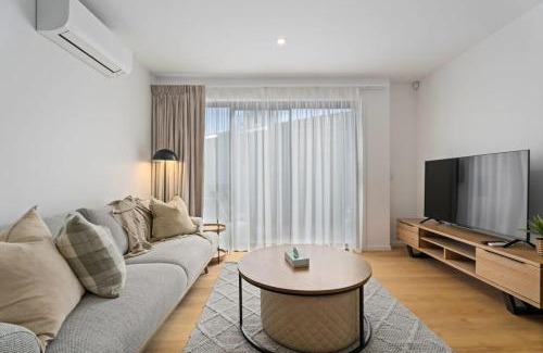 Albert Town Apartment | Alps and Lake Retreat Wanaka