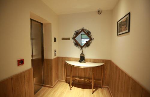 Kasauli Villa | Alpviram Villa, 4 Bhk En-suite villa with elevator