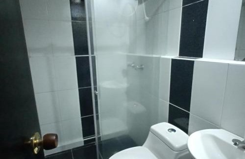 La Enea House | Alquila una habitación amoblada en un piso compartido en La Enea, Manizales
