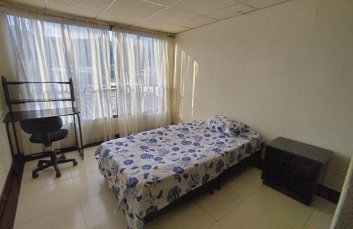 La Enea House | Alquila una habitación amoblada en un piso compartido en La Enea, Manizales
