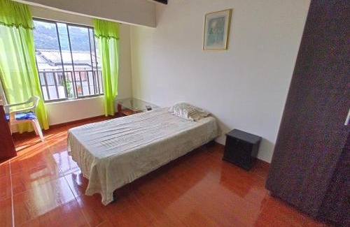 La Enea House | Alquila una habitación amoblada en un piso compartido en La Enea, Manizales