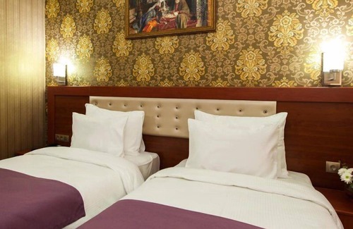 Kucukcekmece Hotel | Alrazi Hotel