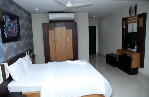 Perintalmanna Hotel | ALSHIFA TBG RESIDENCY